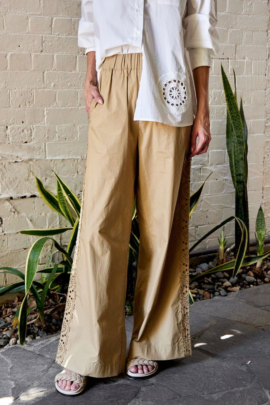 Women SEA Pants | Maeve Eyelet Pants Chino