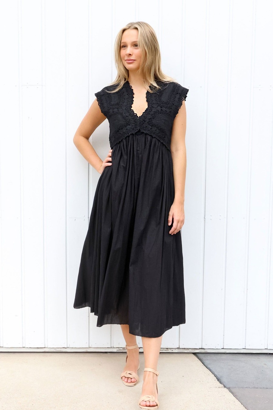 Women SEA Dresses | Camilia Pleating Dress Black